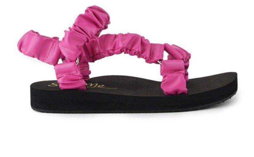 Scrunch sandal